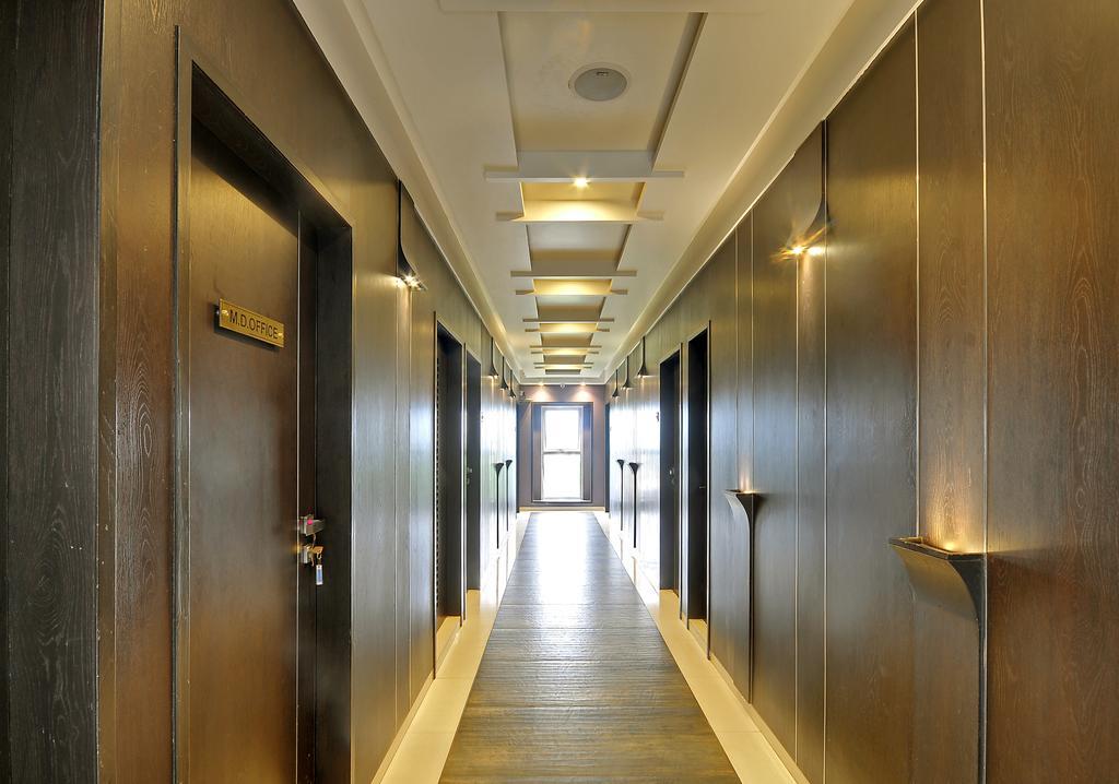 Hotel Magnum Inn Junagadh Luaran gambar