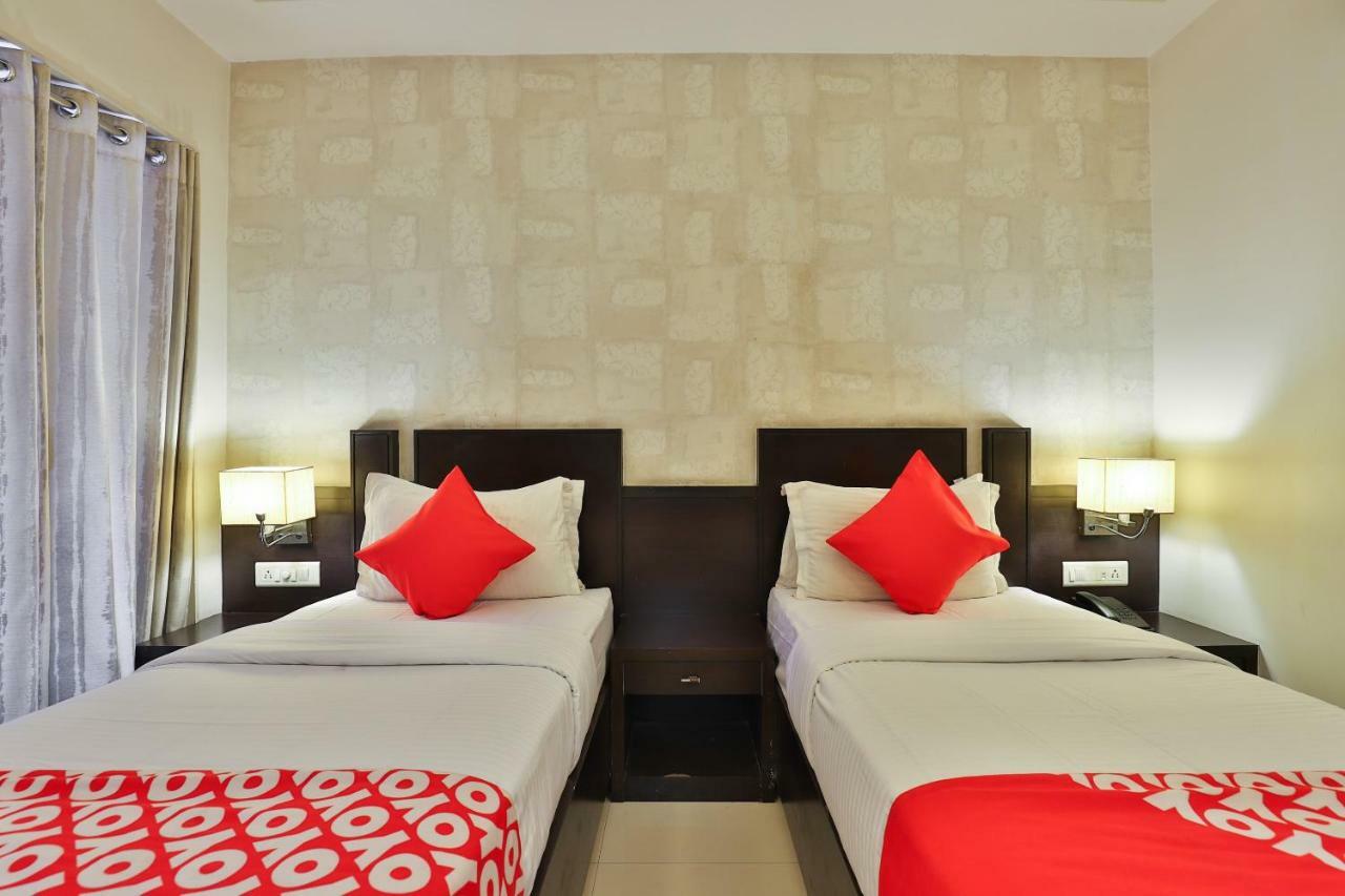 Hotel Magnum Inn Junagadh Luaran gambar