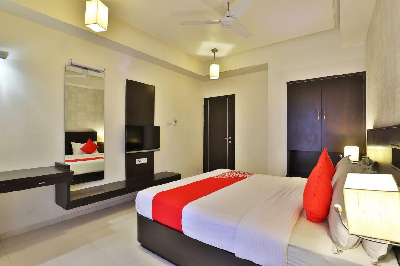 Hotel Magnum Inn Junagadh Luaran gambar
