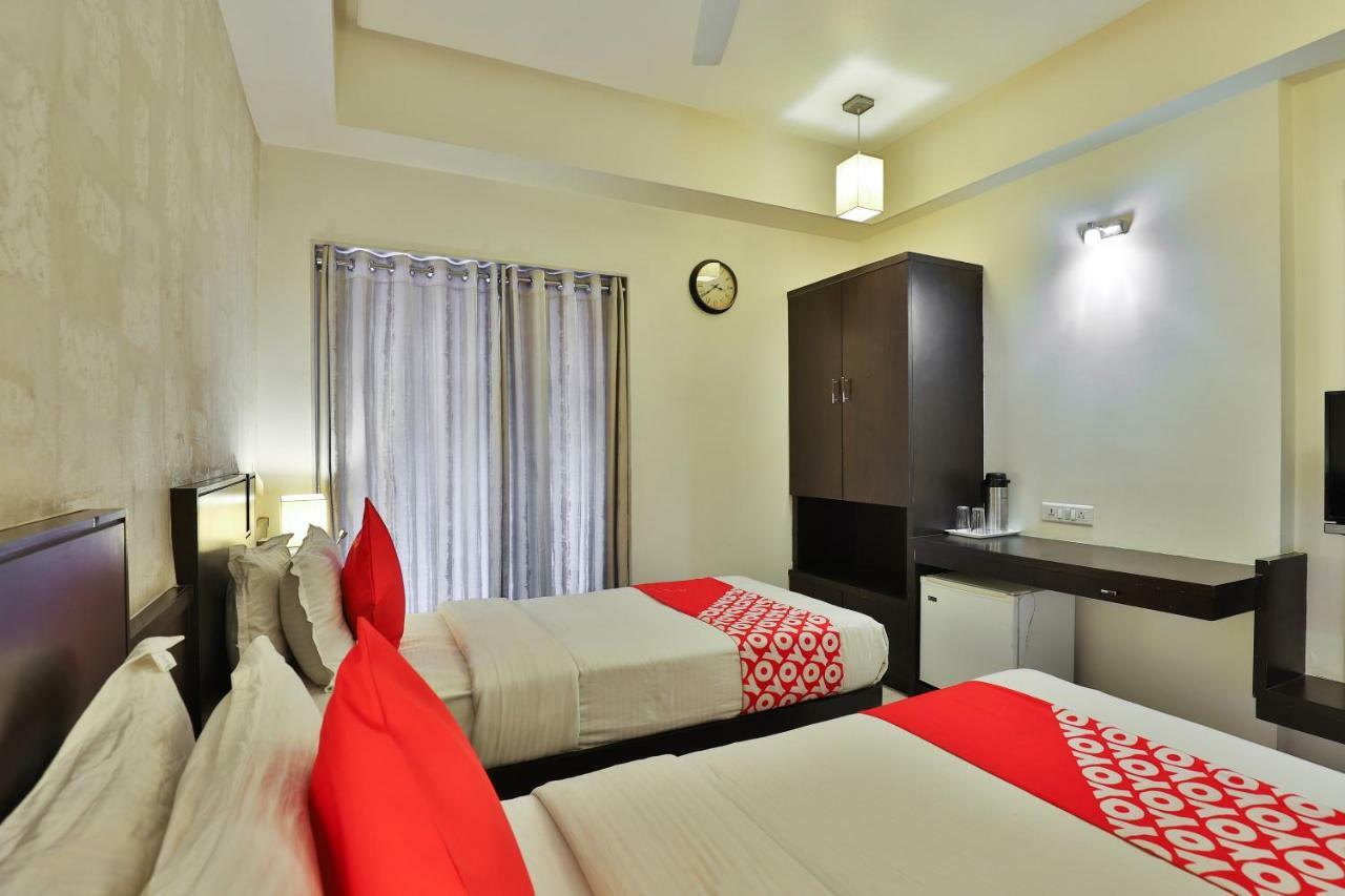 Hotel Magnum Inn Junagadh Luaran gambar